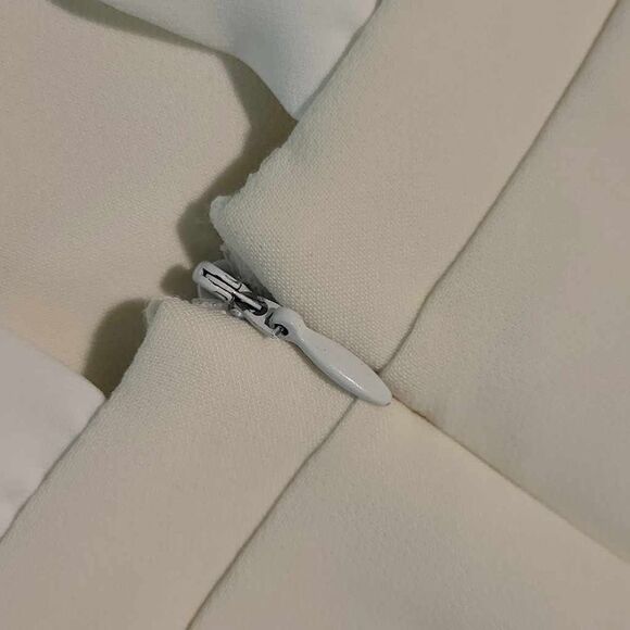 A.W.A.K.E Mode Twisted Asymmetric Crepe Bodysuit - Picture 5 of 9